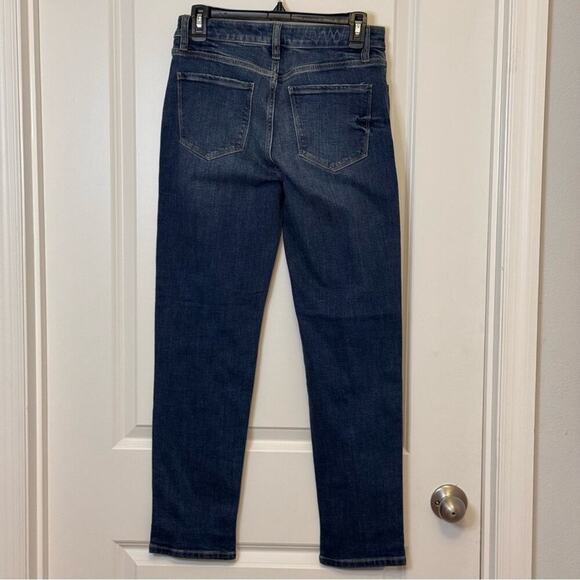 Studio Blue Straight Leg Jeans Classic Denim NWOT - Picture 3 of 3